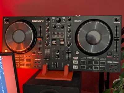 DJ Turntable Support