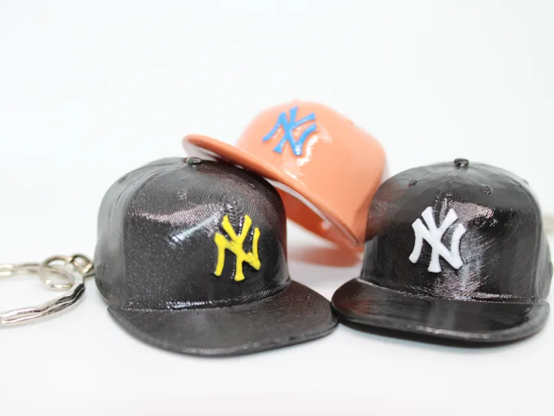 Cappellino New York portachiavi