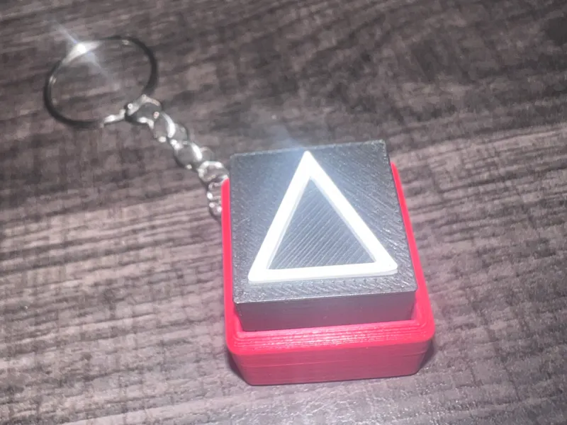 Squid Game 2 Triangle Clicker Fidget With KeyChain
