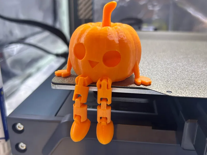 Articulated Silly Pumpkin
