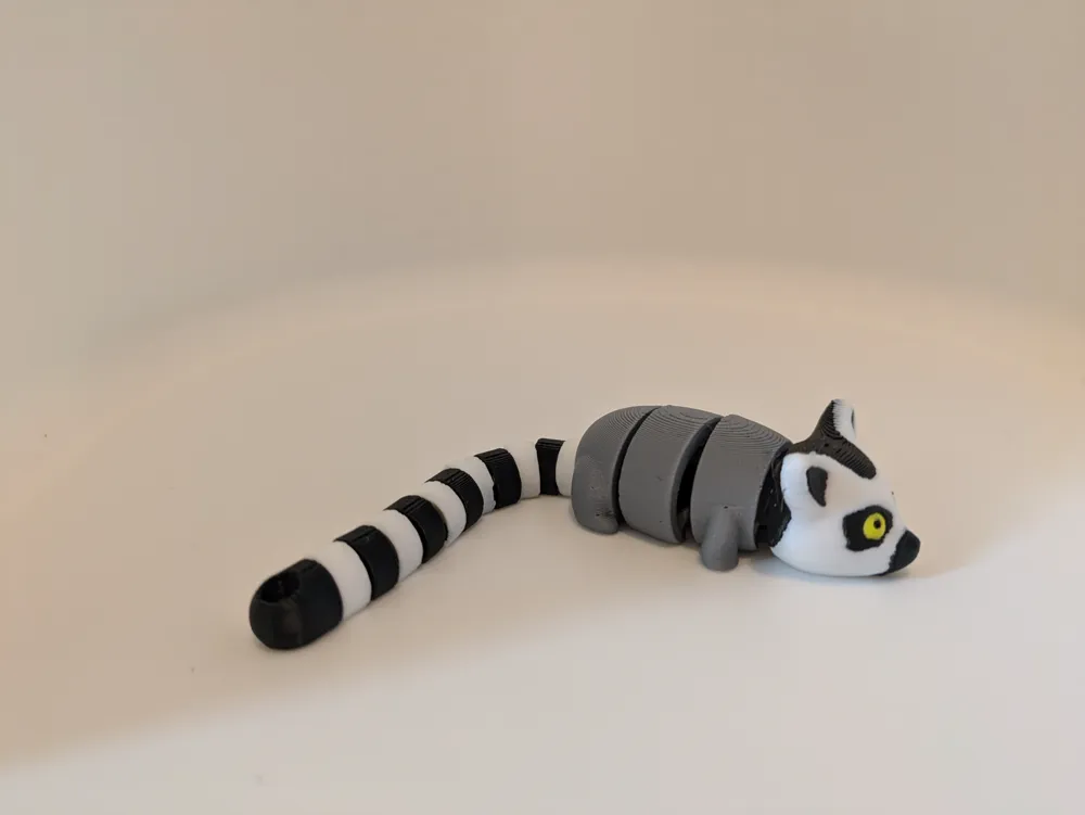 cute baby flexi ring tailed lemur - Free 3D Print Model - MakerWorld