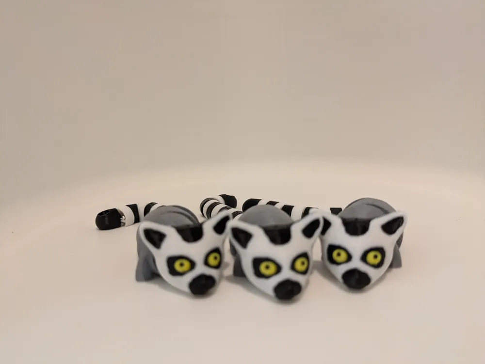 cute baby flexi ring tailed lemur - Free 3D Print Model - MakerWorld