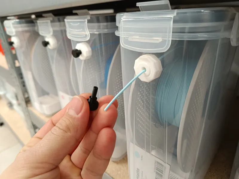 Filament Passthrough for Drybox