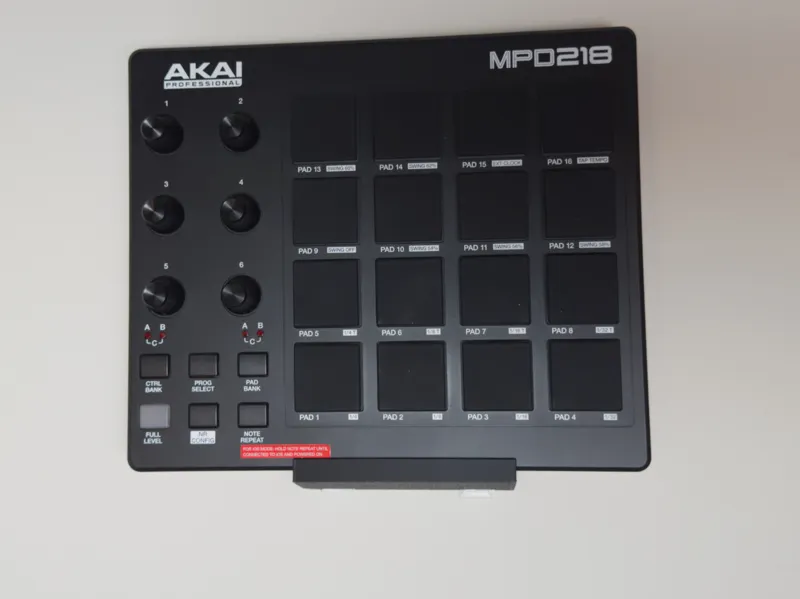 MPD Wallmount (ScrewLess)