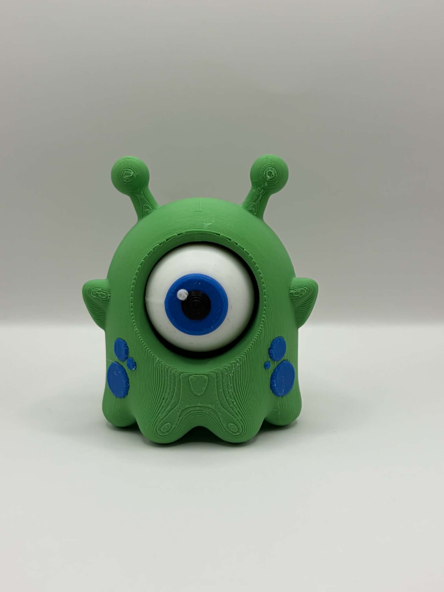 Alien Clicker | Cyclops Eye Fidget - Free 3D Print Model - MakerWorld