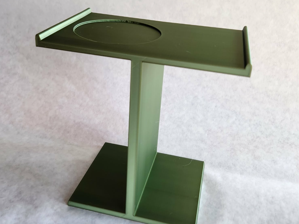Table that fits between couch cushions