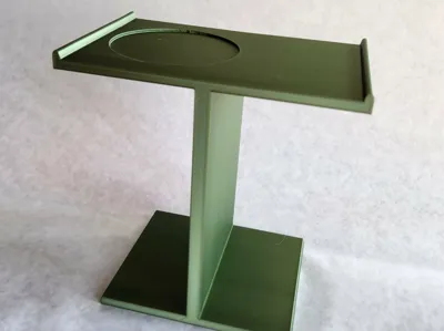 Table that fits between couch cushions