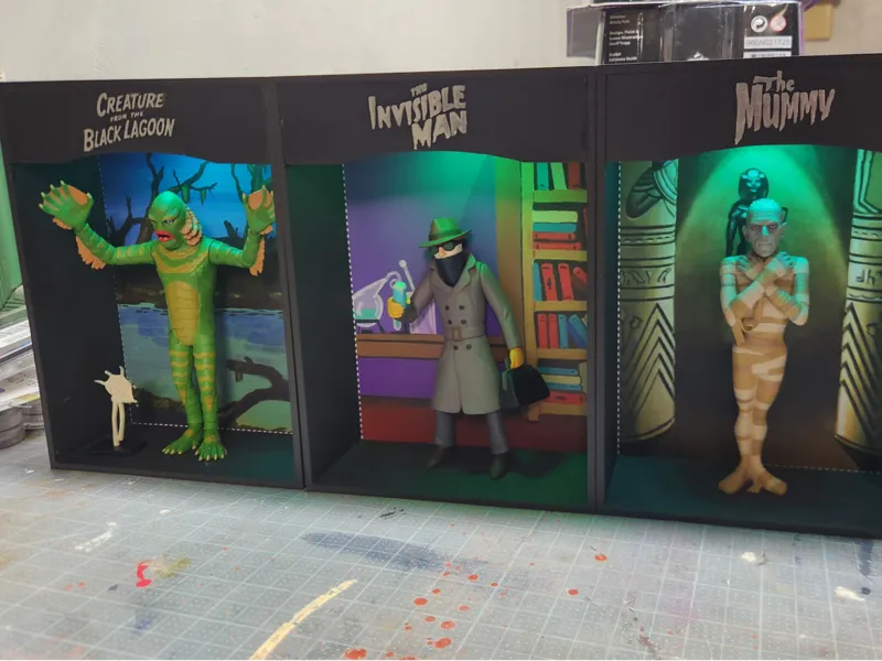 Toony Terrors Universal Monsters Display Box