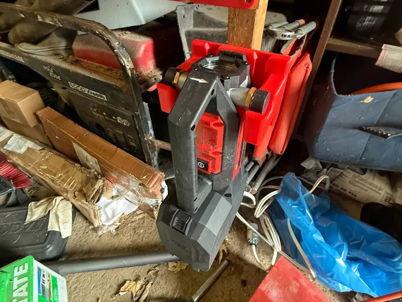 Milwaukee M18 Transfer Pump Wall Mount No Supports