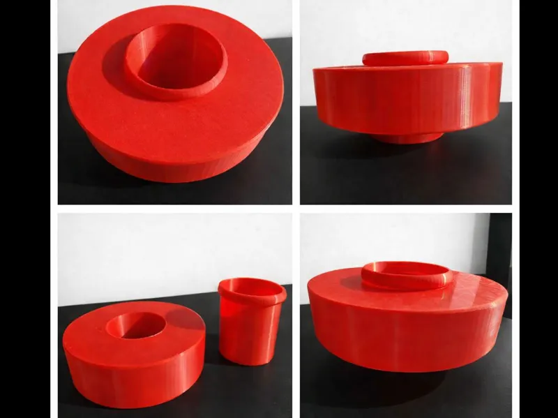 Floating Can Holder