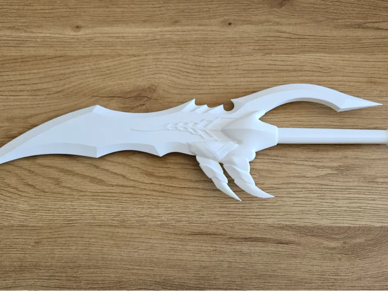 venom fang dagger