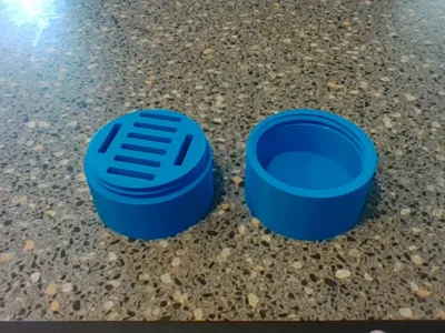big Nintendo game holder (screw on top)