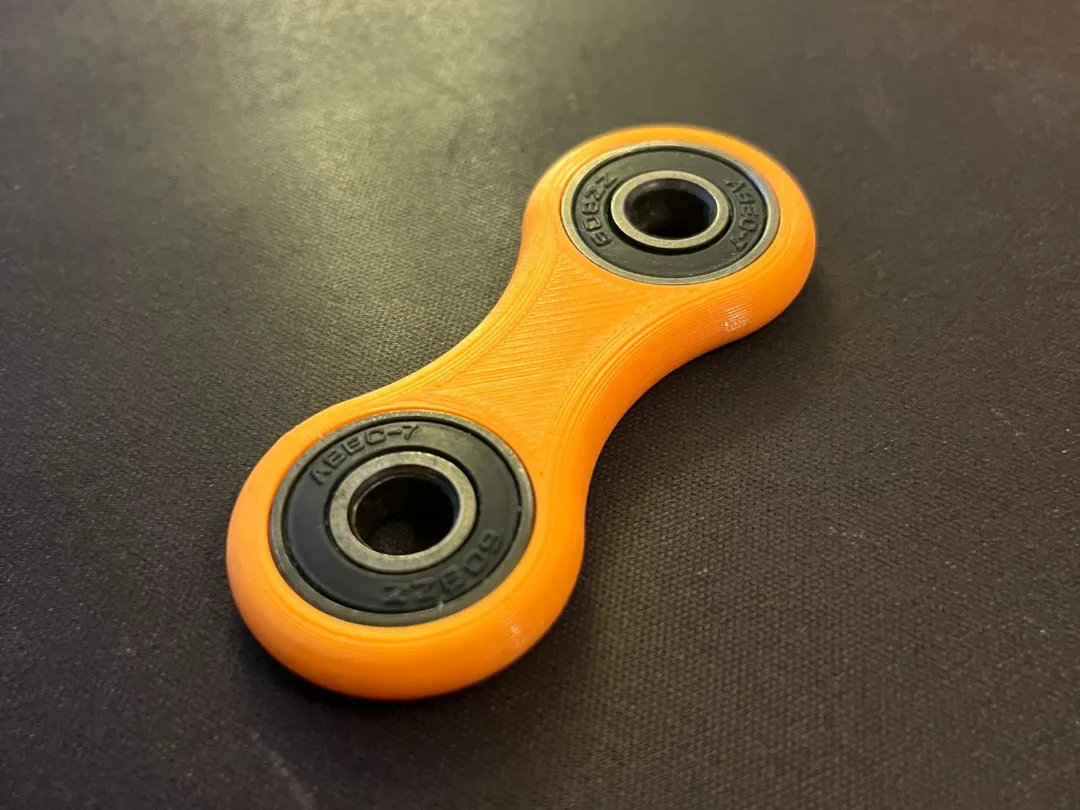 Fidget spinner à roulements 608
