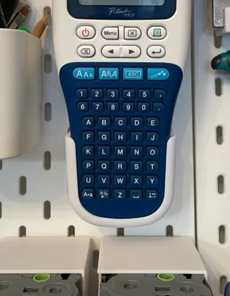 brother P-touch H107 holder IKEA Skadis