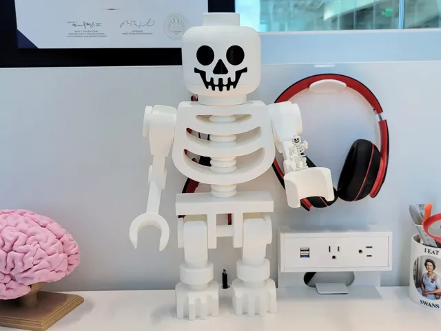 Mega Brick Skeleton (10:1 scale)