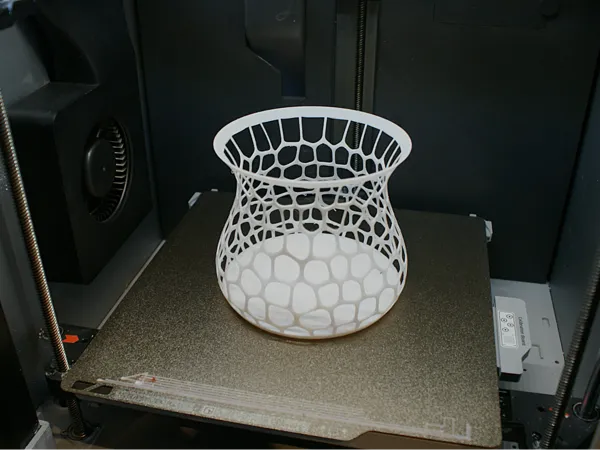 https://makerworld.bblmw.com/makerworld/model/USecac4e415984e0/design/2025-01-08_6ef57c0b3a501.jpg
