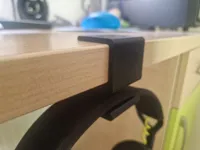 28mm Desk and 16mm Headphones spacing