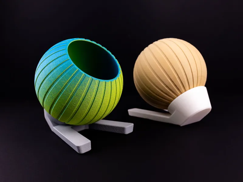 Modern Spherical Organizer