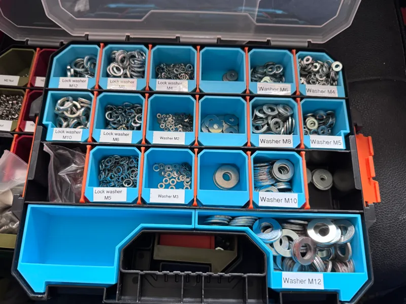 Magnusson Sorting Box Small Containers