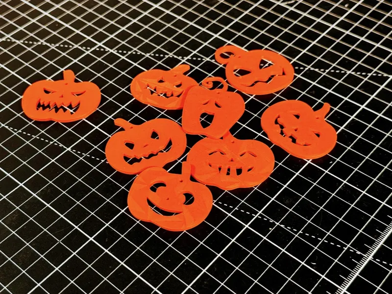 Halloween 2D Decoration – Hanging Pumpkin