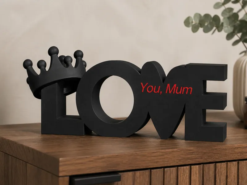 Love you, Mum decor sign perfect for Mother's Day