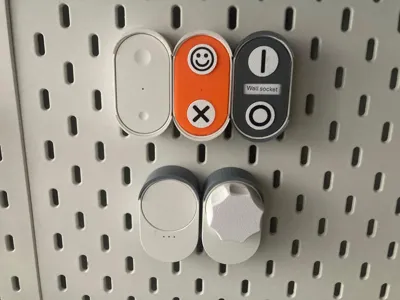 BILRESA remote firm grip for SKADIS and wall.