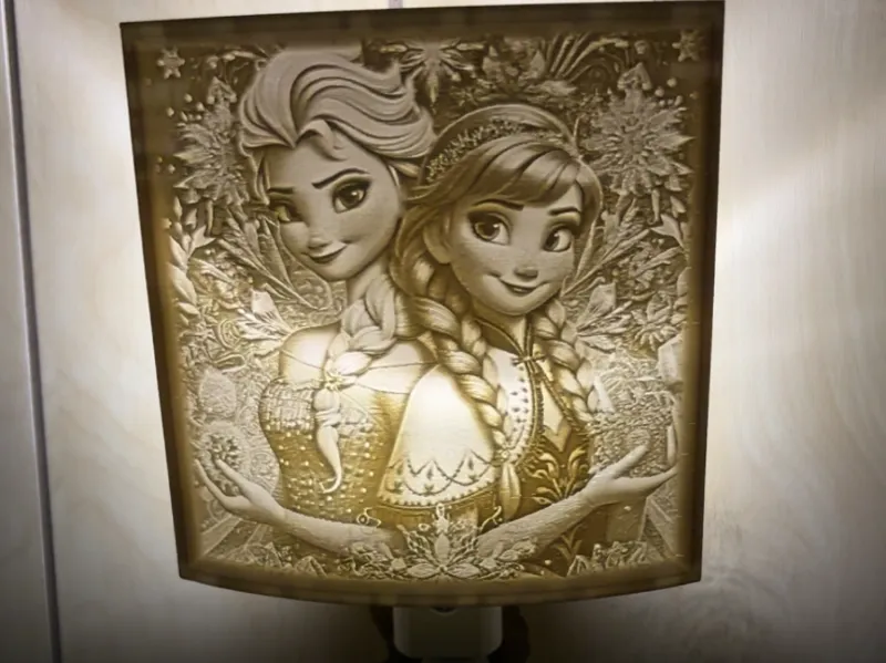 Frozen Anna & Elsa 17mm Nightlight