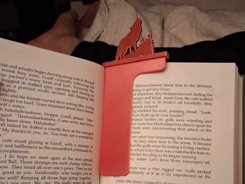 Wolf Bookmark