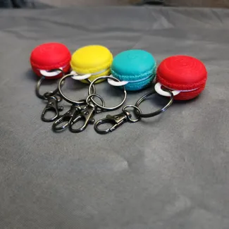 Macaroon keychain