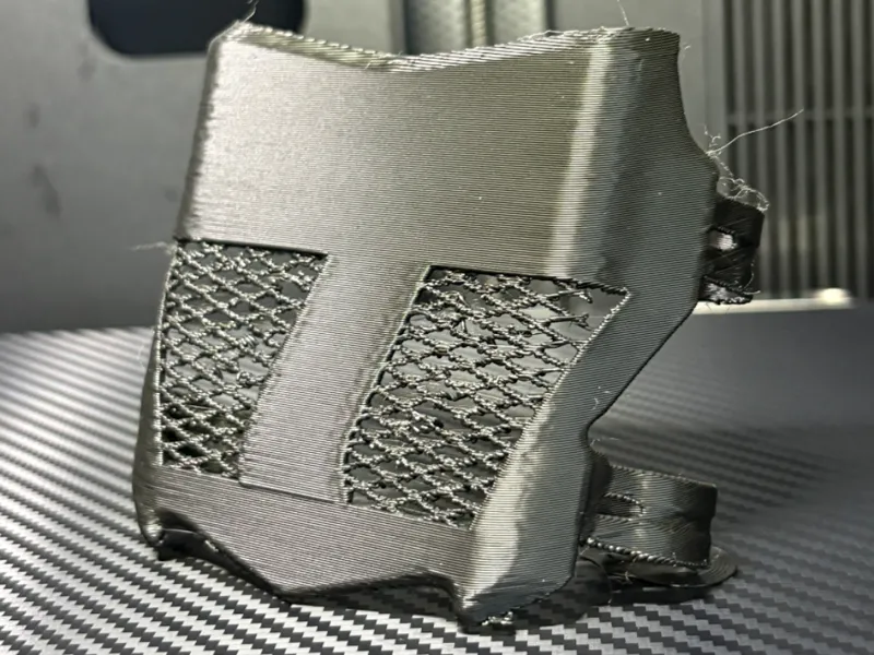 Vented Motocutz plate (Fits Decals) [FLAT]
