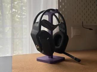 Minimalist Headphone Stand
