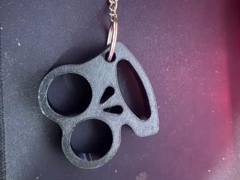 brass knuckles v2 (keychain)