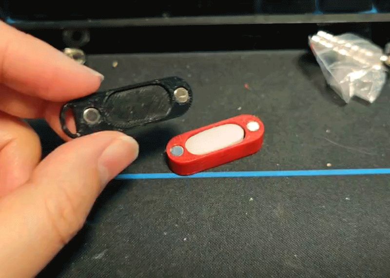 Magnetic Pill Container