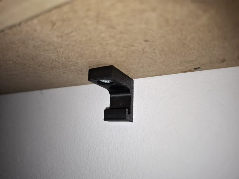 coat hanger