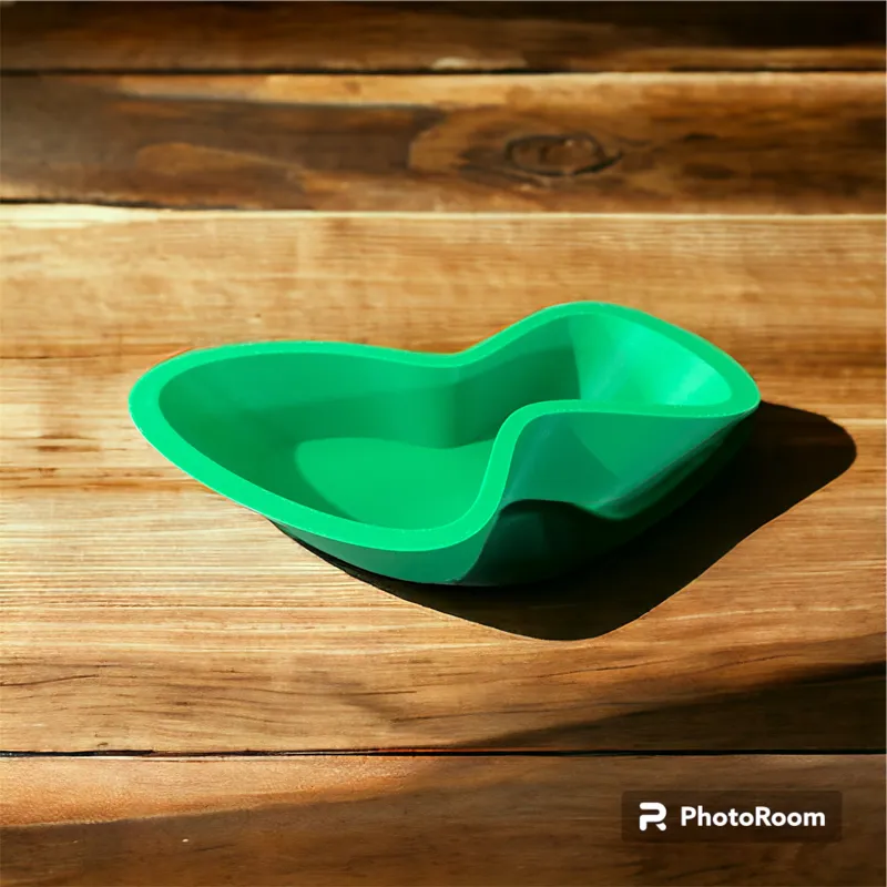 Simple Curved Trinket Tray / Dish for Jewellery