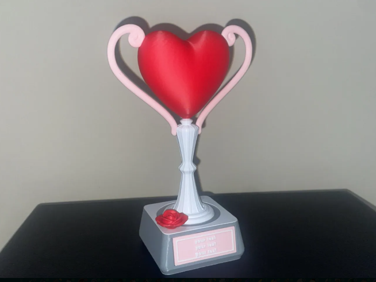 valentines heart trophy (no ams)