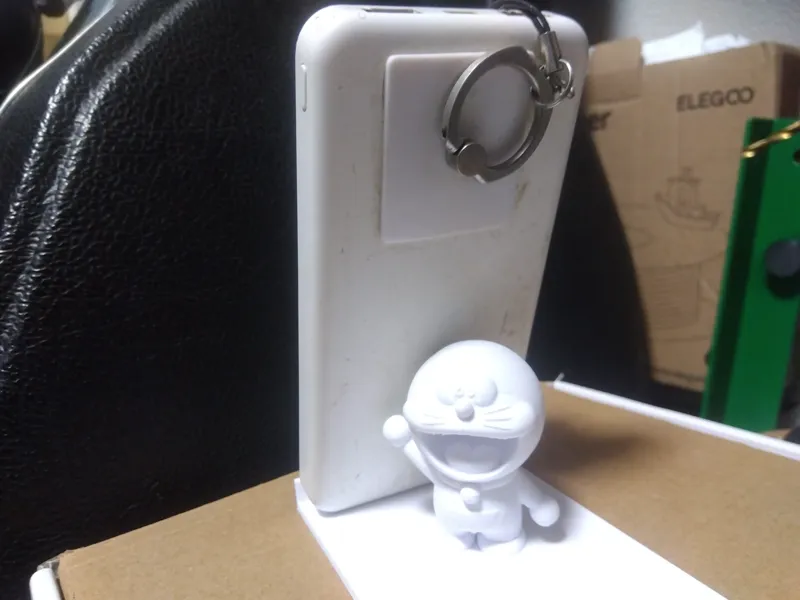 ドラえもん　携帯電話　ホルダー