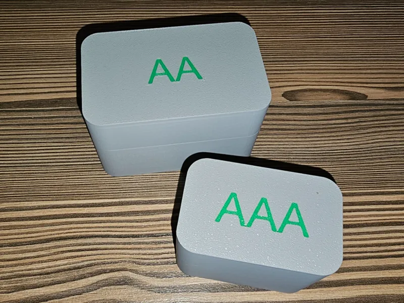 Battery case (AA, AAA)
