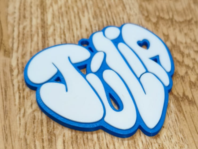 Llavero Personalizado “Júlia” – PLA Bicolor 