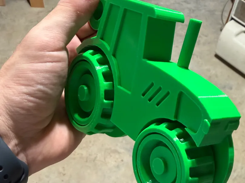 Tractor Spinning Wheels Fidget - Free 3D Print Model - MakerWorld