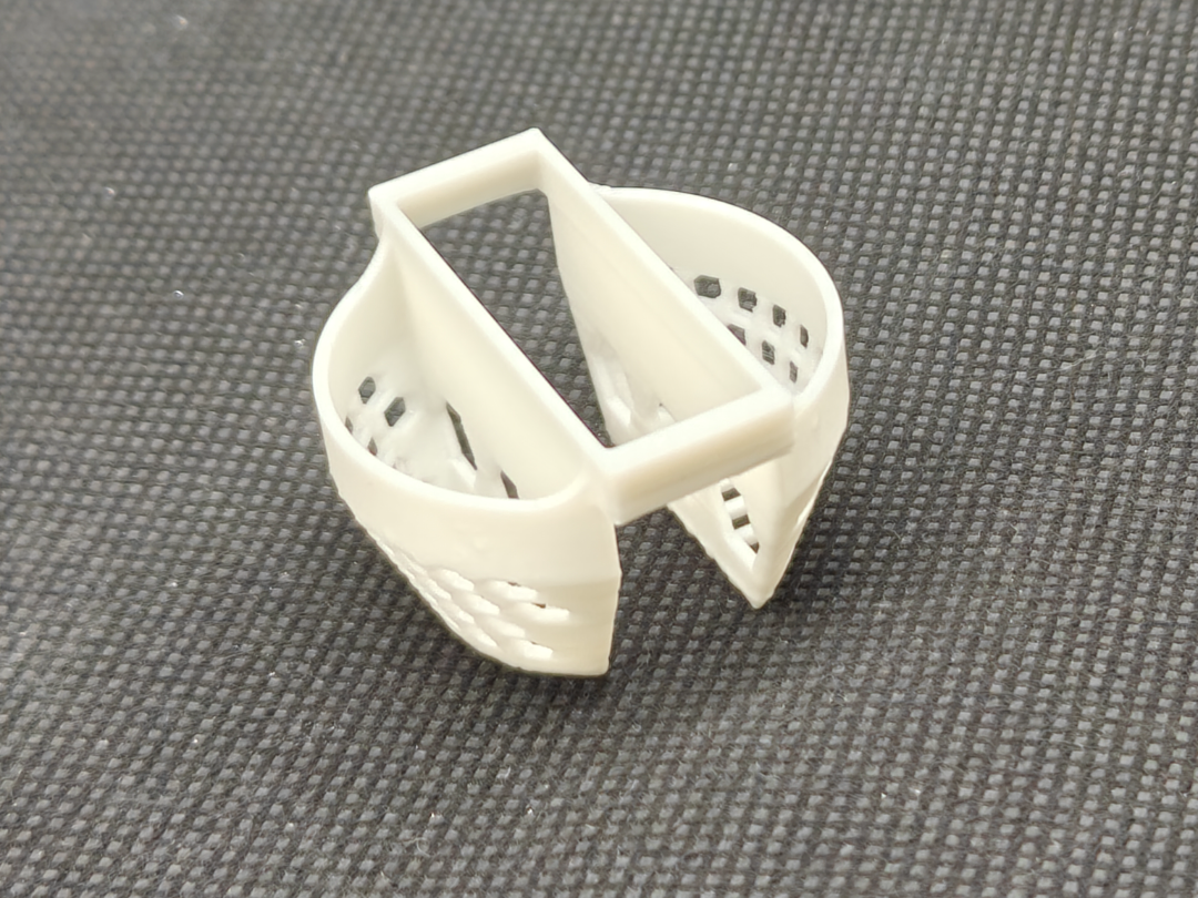 Miniatura 1 do modelo 3D 洗脸盆滤网 下水过滤网