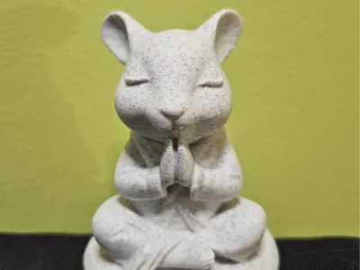 Meditating Mouse