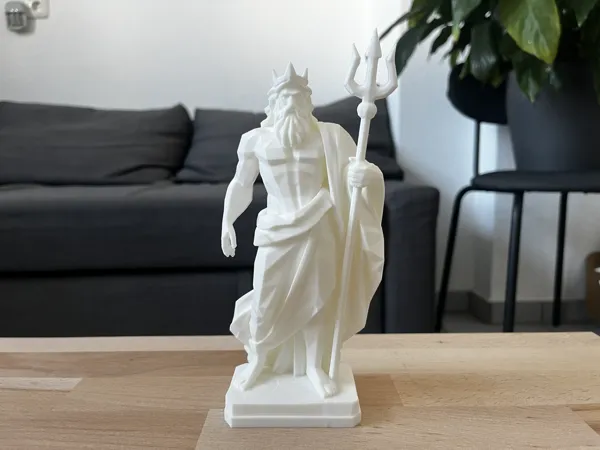 Statue Poséidon style low poly