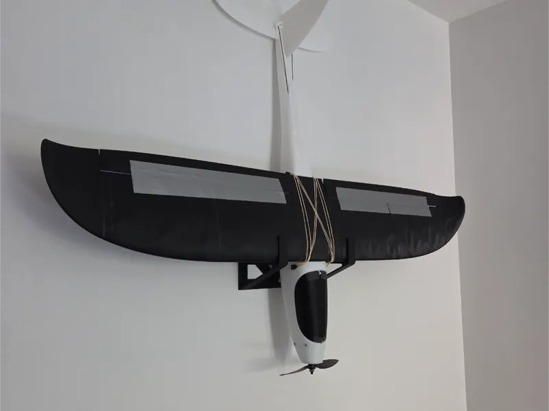 RC airplane wall mount