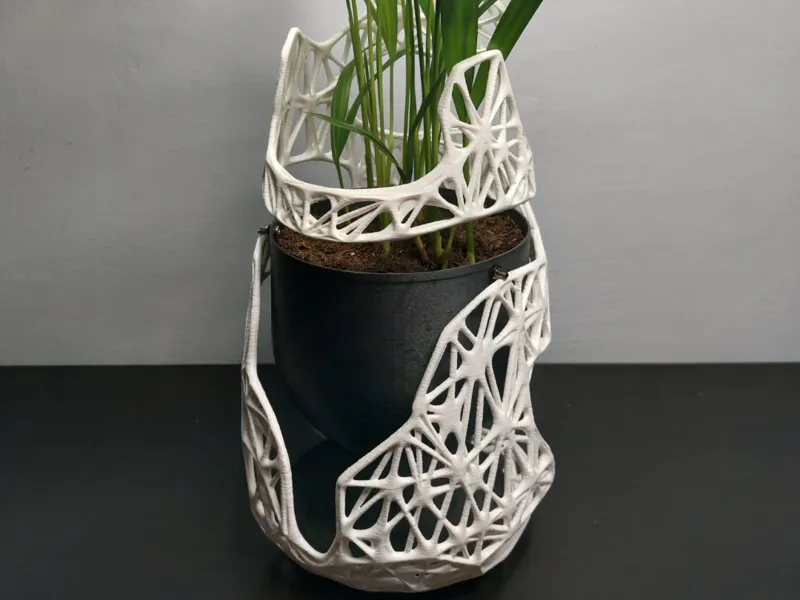 Designer Hanging Bionic Pot