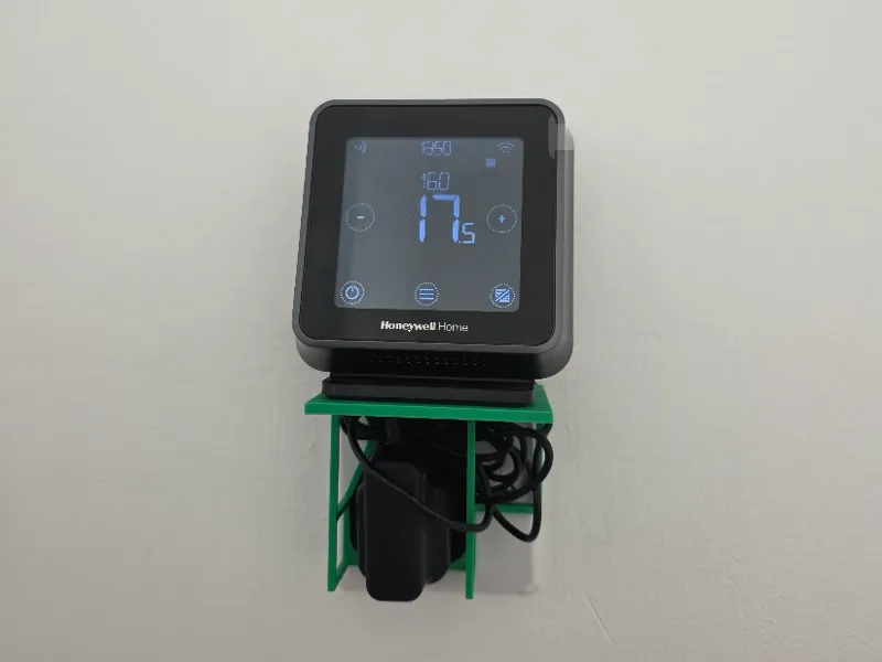 Honeywell T6R - UK Plug/socket holder