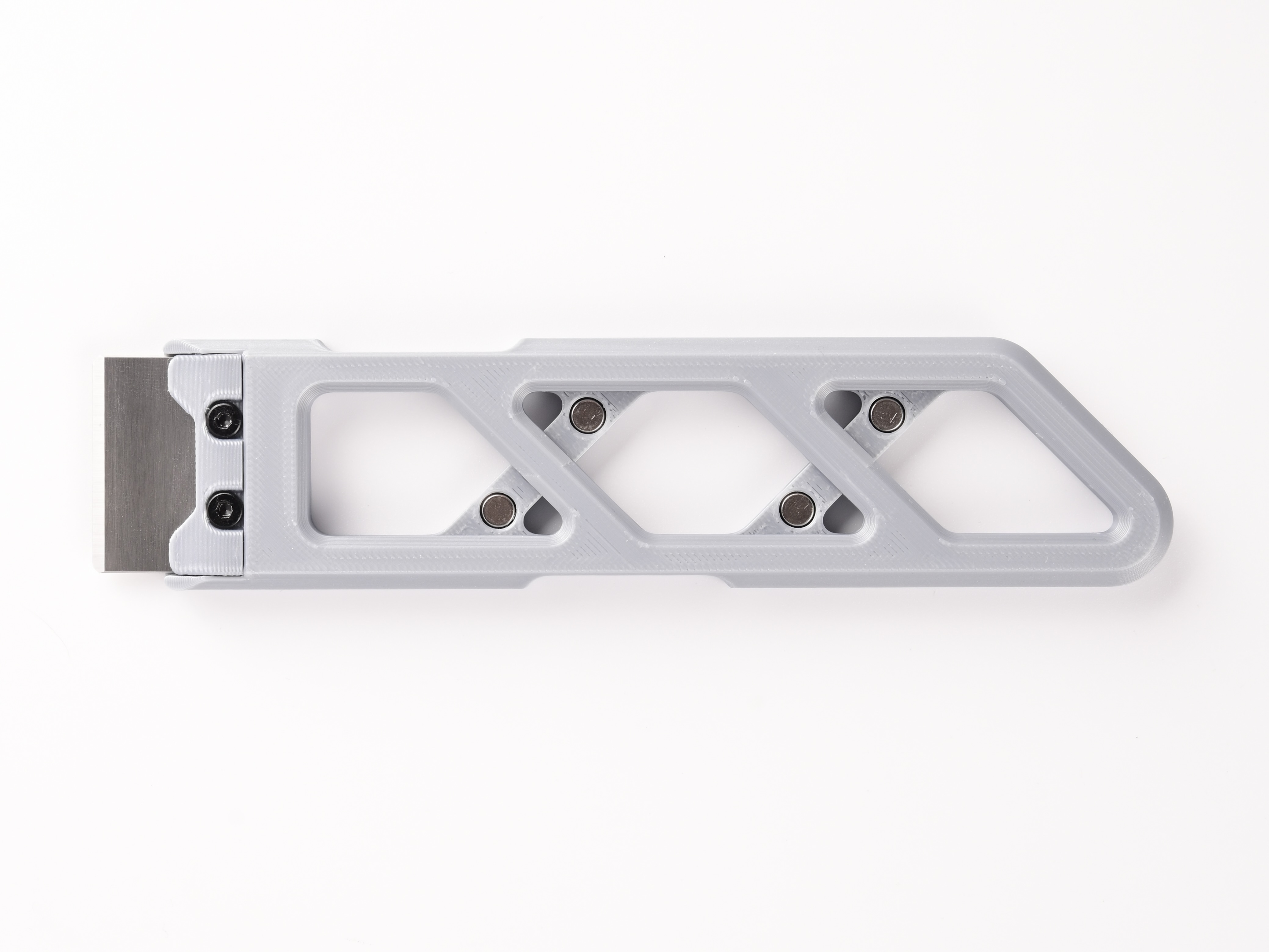 Miniatura 2 do modelo 3D Mag-Alloy inspired Scraper