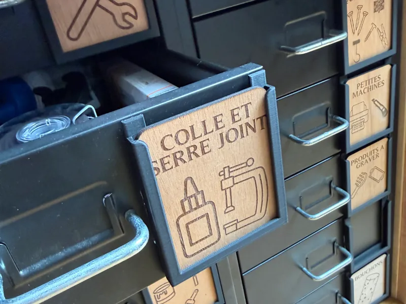 Support plaquette tiroir atelier - drawer holder