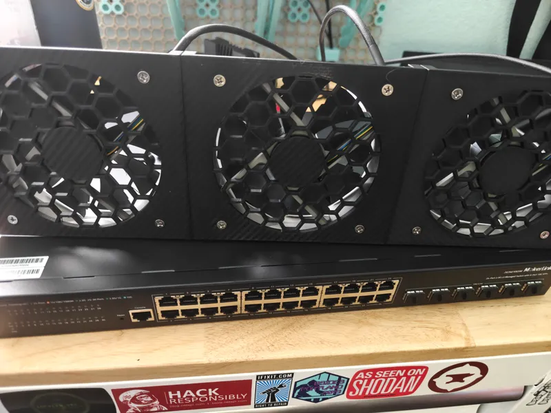 120mm Fan 19" Rack Mount