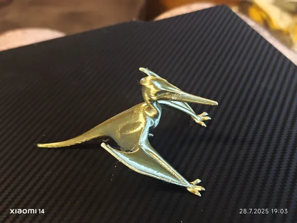 https://makerworld.bblmw.com/makerworld/model/USed2fc85eced1f2/design/2025-07-28_6403b3146ad138.jpg